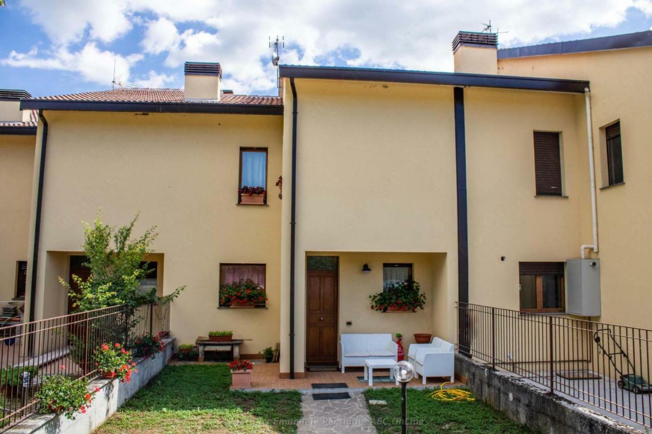 Casa Vacanze Nonna Angela Норча Экстерьер фото